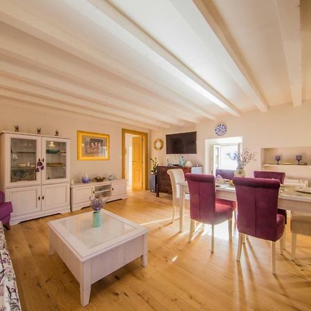 Villa Martina Komiža Dış mekan fotoğraf