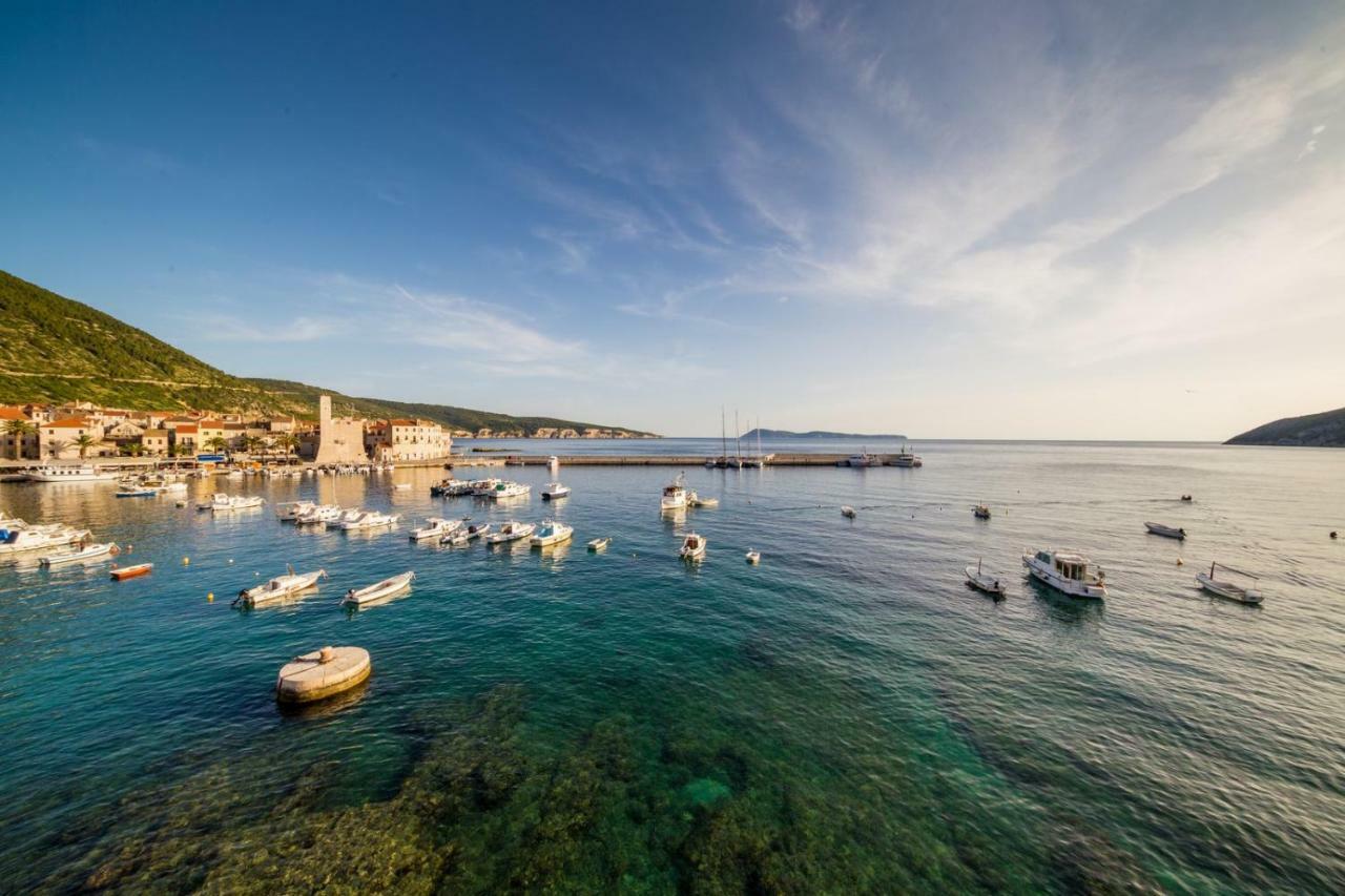 Villa Martina Komiža Dış mekan fotoğraf